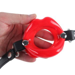 Banoch   Gag kissy lips   Rood   bondage in hand