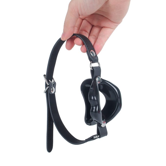 Banoch Gag kissy lips Zwart hangend in hand (1) Banoch Gag kissy lips Zwart hangend in hand (1)