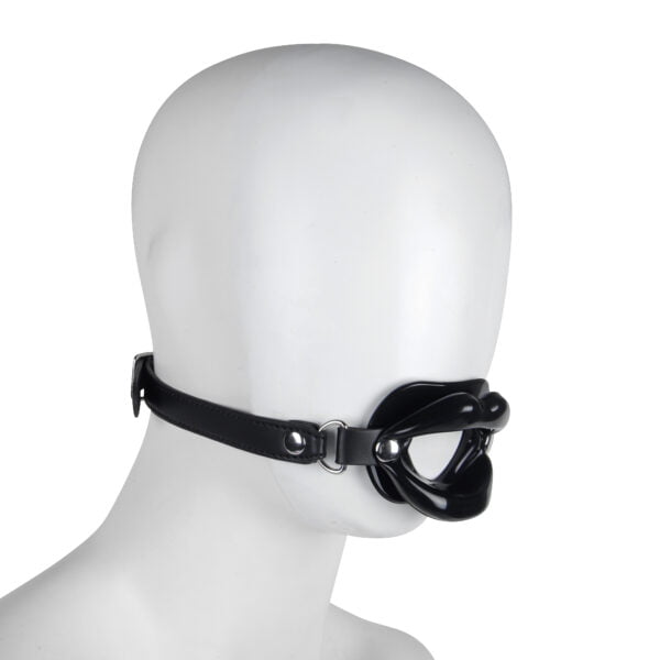 Banoch Gag kissy lips Zwart hangend in hand (4) Banoch Gag kissy lips Zwart hangend in hand (4)