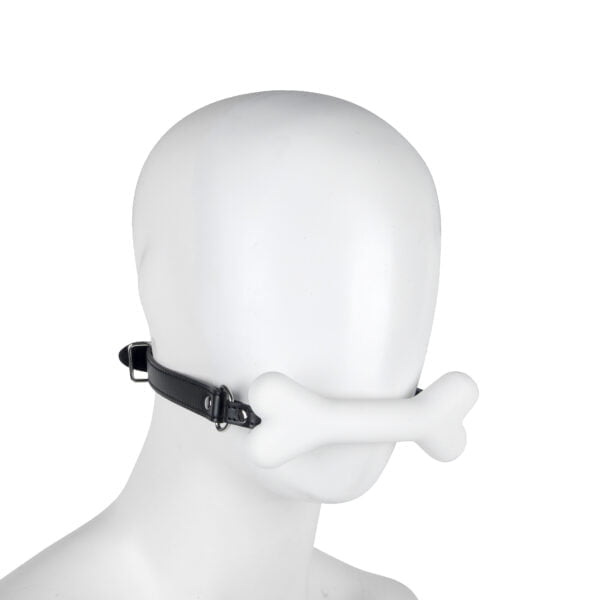 Banoch   Mouthgag bone   siliconen gag bot   honden bot wit   op pop