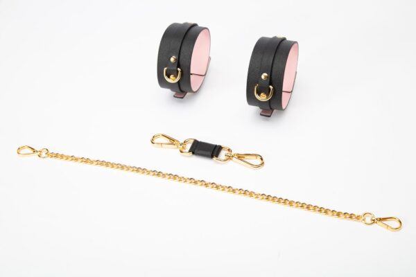 Banoch Hedonistic Bondageset zwart roze goud leer 987101853 5 Banoch Hedonistic Bondageset zwart roze goud leer 987101853 5