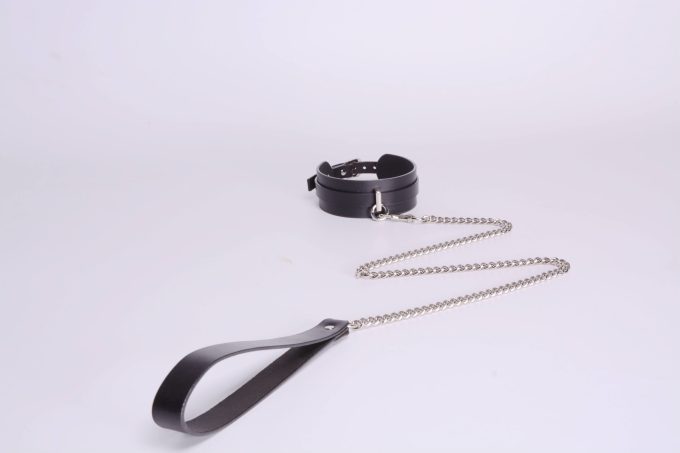 Banoch Hedonistic bauhaus Bondageset zwart leer 987101856 15 scaled Banoch Hedonistic bauhaus Bondageset zwart leer 987101856 15 scaled
