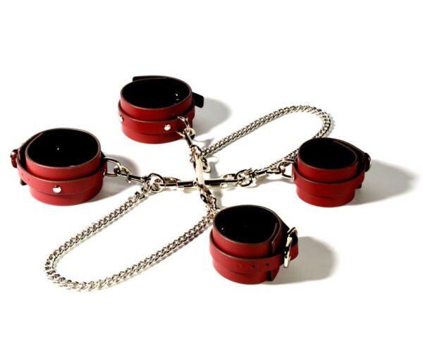 Banoch Sultry Bondageset in hoes rood pu leer 987101855 11 Banoch Sultry Bondageset in hoes rood pu leer 987101855 11