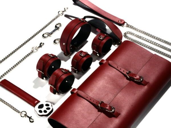 Banoch Sultry Bondageset in hoes rood pu leer 987101855 13 Banoch Sultry Bondageset in hoes rood pu leer 987101855 13