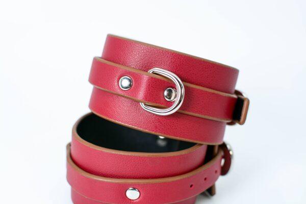 Banoch Sultry Bondageset in hoes rood pu leer 987101855 29 scaled Banoch Sultry Bondageset in hoes rood pu leer 987101855 29 scaled