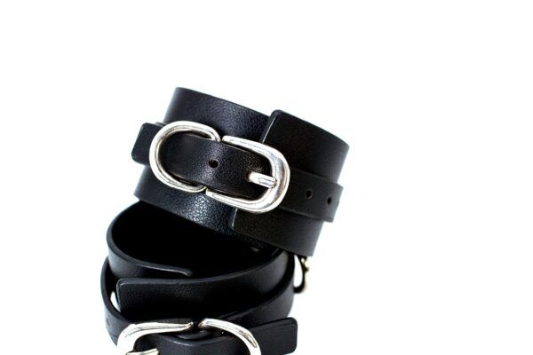 Banoch Sultry Bondageset in hoes zwart pu leer 987101854 25 scaled Banoch Sultry Bondageset in hoes zwart pu leer 987101854 25 scaled