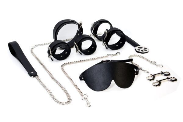 Banoch Sultry Bondageset in hoes zwart pu leer 987101854 scaled Banoch Sultry Bondageset in hoes zwart pu leer 987101854 scaled