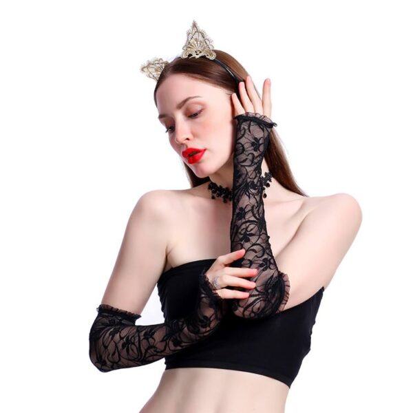 Banoch motif obscur arm kattenoren choker 987101879 3