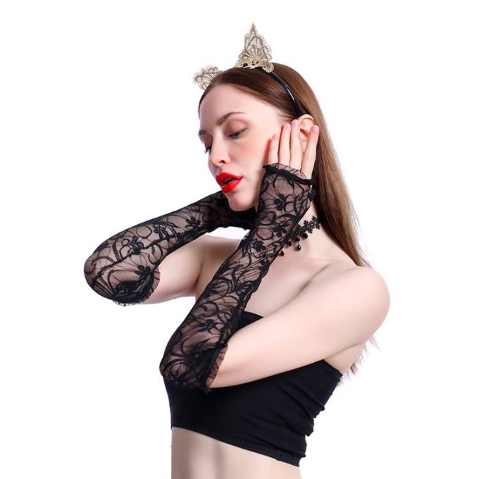 Banoch motif obscur arm kattenoren choker 987101879 6