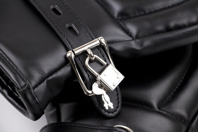 Banoch Bondage Mittens PU Leer Zwart 987101744 5