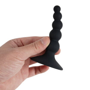 Banoch Buttplug bulb rider zwart Siliconen Zuignap in hand (2)