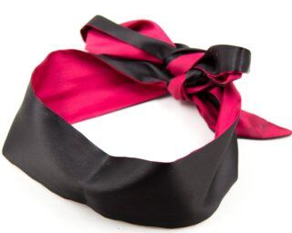 Banoch Blindoek bordeaux rood zacht 150 cm 8 cm breed 987102297 2