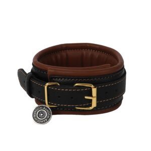 Banoch Collar leash Gold Halsband en Riem cognac bruin met goud bondage 987101702 1 scaled scaled