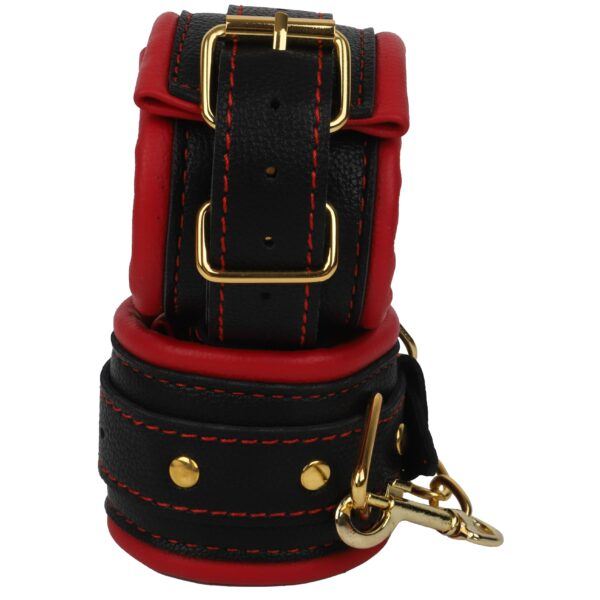 Banoch Handcuff gold rode Handboeien leer met goud bondage 987101375 9 scaled scaled Banoch Handcuff gold rode Handboeien leer met goud bondage 987101375 9 scaled scaled