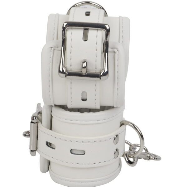 Banoch handboeien van pu leer gevoerd wit bondage 987101777 7 scaled scaled Banoch handboeien van pu leer gevoerd wit bondage 987101777 7 scaled scaled