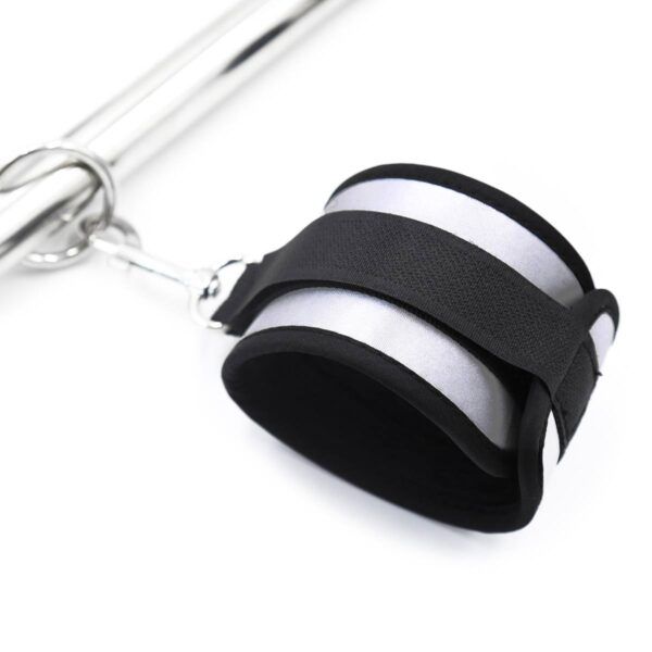 Banoch handboeien stangen Grey Bondageset 987102242 vs2 14 Banoch handboeien stangen Grey Bondageset 987102242 vs2 14