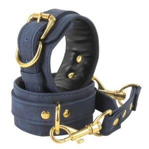 Banoch handboeien van pu leer velvet blauw goud bondage 987102330 2 scaled scaled