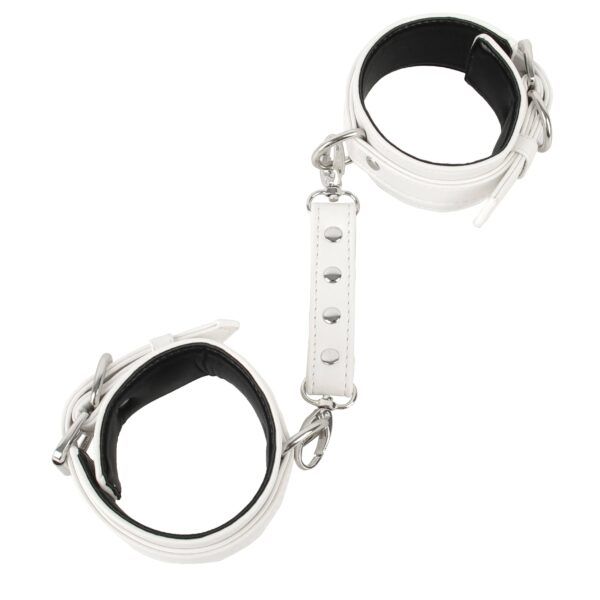 Banoch handboeien van pu leer wit zwart bondage 987102336 6 scaled scaled Banoch handboeien van pu leer wit zwart bondage 987102336 6 scaled scaled
