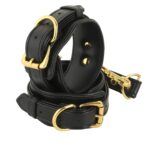 Banoch handboeien van pu leer zwart goud bondage 987102326 1 scaled scaled