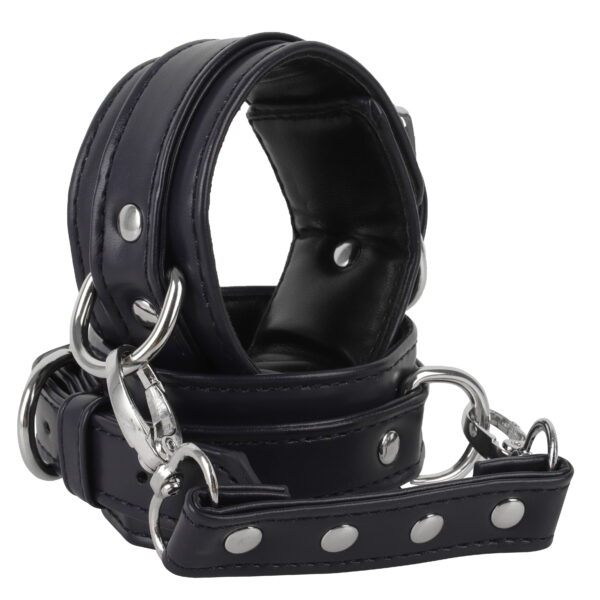 Banoch handboeien van pu leer zwart zilver bondage 987102334 2 scaled scaled Banoch handboeien van pu leer zwart zilver bondage 987102334 2 scaled scaled