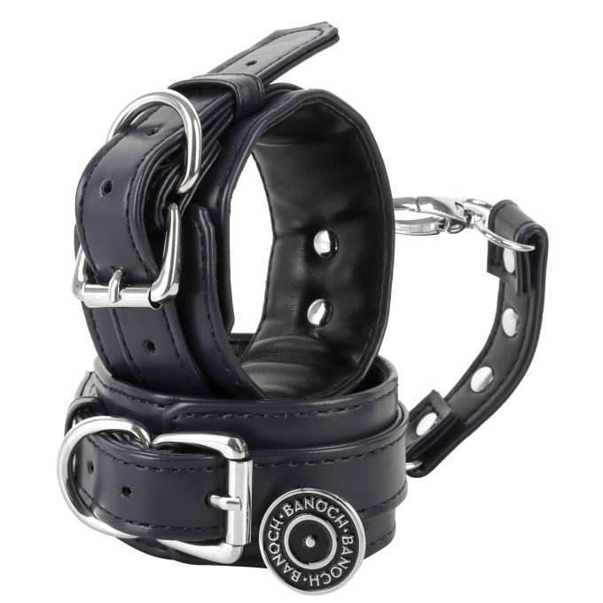 Banoch handboeien van pu leer zwart zilver bondage 987102334 4 scaled scaled