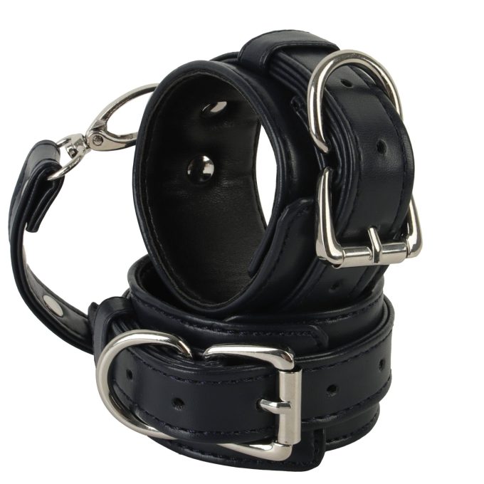 Banoch handboeien van pu leer zwart zilver bondage 987102334 8 scaled scaled