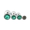 Banoch 3 maten zilveren metalen Buttpluggen met groene Diamant maat smallmedium large. Aurora scaled scaled