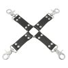 Banoch Black hogtie with clips Zwarte hogtie met haken bondage 2 scaled scaled