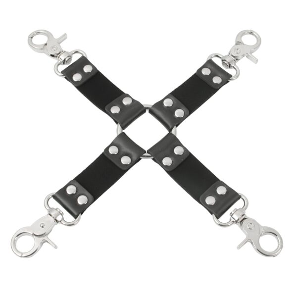 Banoch Black hogtie with clips Zwarte hogtie met haken bondage 3 scaled scaled Banoch Black hogtie with clips Zwarte hogtie met haken bondage 3 scaled scaled
