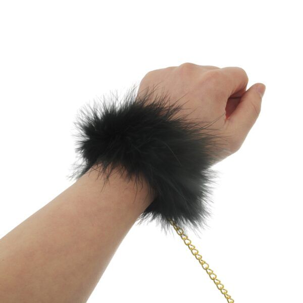 Banoch Feather Cuffs Handboeien goud met veertjes bondage light 4 scaled scaled