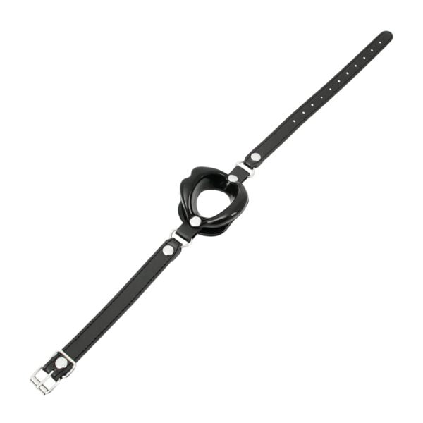 Banoch Gag kissy lips Zwart bondage 1 scaled scaled Banoch Gag kissy lips Zwart bondage 1 scaled scaled