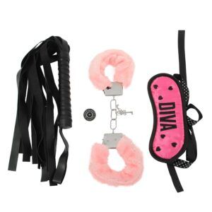 Banoch La Diva hot pink bondage blinddoek zweepje en handboeien 15 scaled scaled