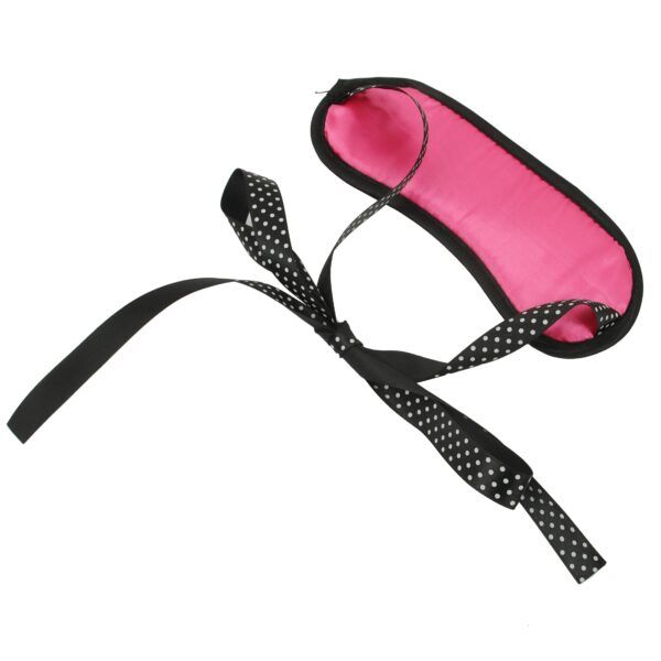 Banoch La Diva hot pink bondage blinddoek zweepje en handboeien 5 scaled scaled Banoch La Diva hot pink bondage blinddoek zweepje en handboeien 5 scaled scaled