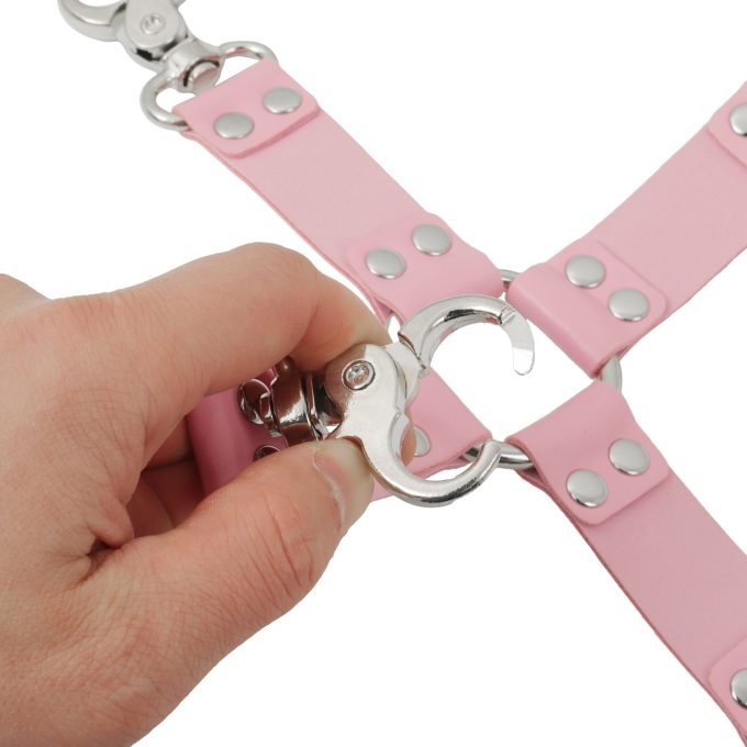 Banoch Pink hogtie with clips Roze hogtie met haken bondage 4 scaled scaled