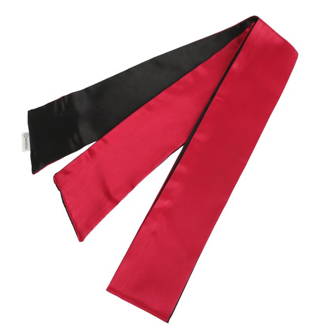 Banoch blindoek satijn rood zwart met label 1 scaled