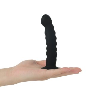 Banoch Dildo ribbel zwart siliconen met zuignap 145 cm lang max O 3 cm scaled