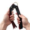 Banoch flogger flat zwart rood pu leer 50 cm BDSM 6 scaled