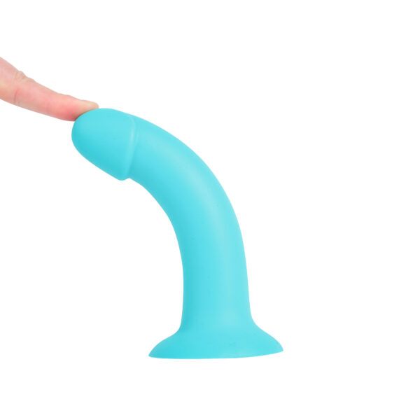 Banoch Dildo Claes groen siliconen met zuignap 17 cm lang O 32 cm met hand scaled
