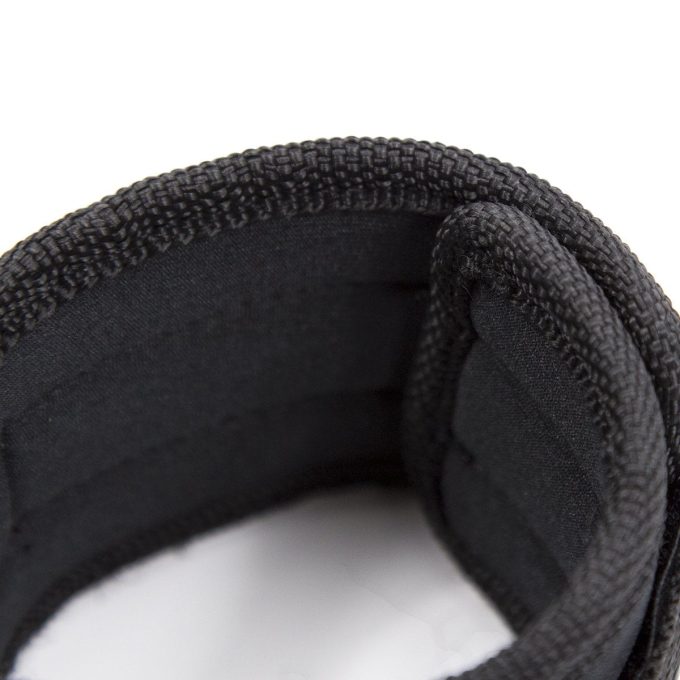 Banoch Bondageset voor onder bed stevige zachte neopreen boeien makkelijk verstelbaar zwart (1)