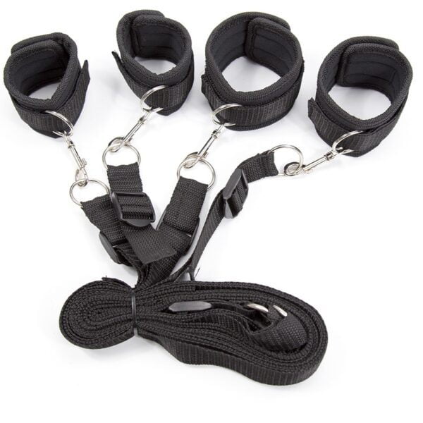 Banoch Bondageset voor onder bed stevige zachte neopreen boeien makkelijk verstelbaar zwart (2)