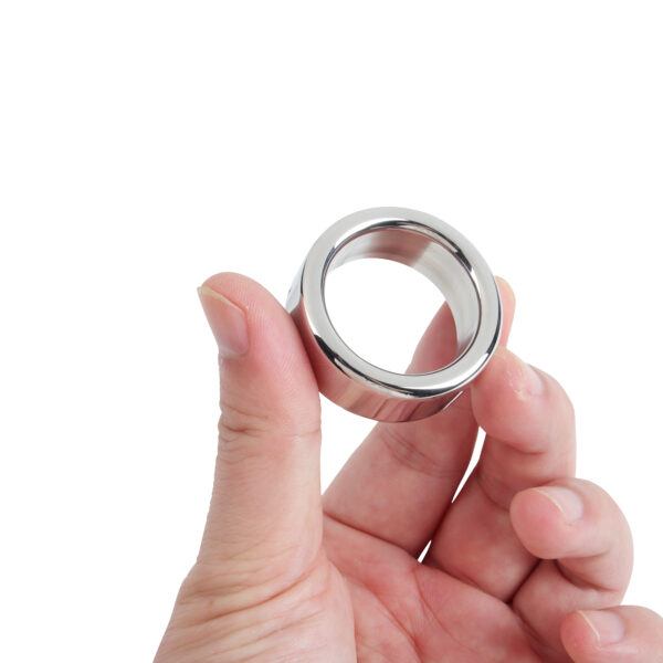 Banoch   Glansring Thick Ø 28 mm   brede metalen eikelring   cockring (3)