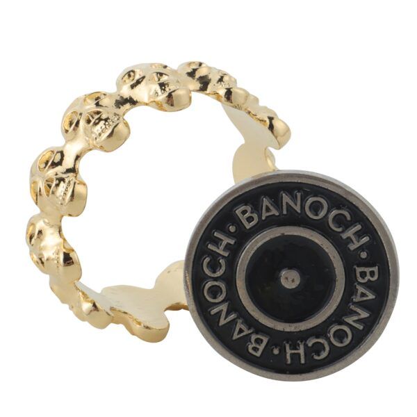 Banoch eikelring doodskop goud cockring staand met pin